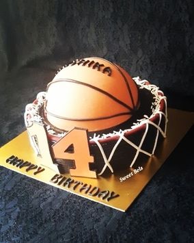 Home Baked designer Cakes and Muffins
