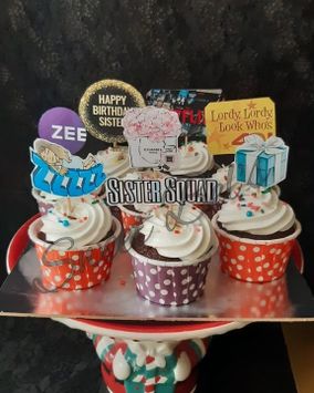 Home Baked designer Cakes and Muffins