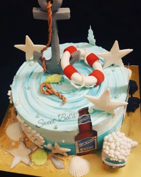 Home Baked designer Cakes and Muffins